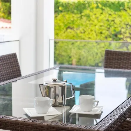 Mikaella By Ezoria *