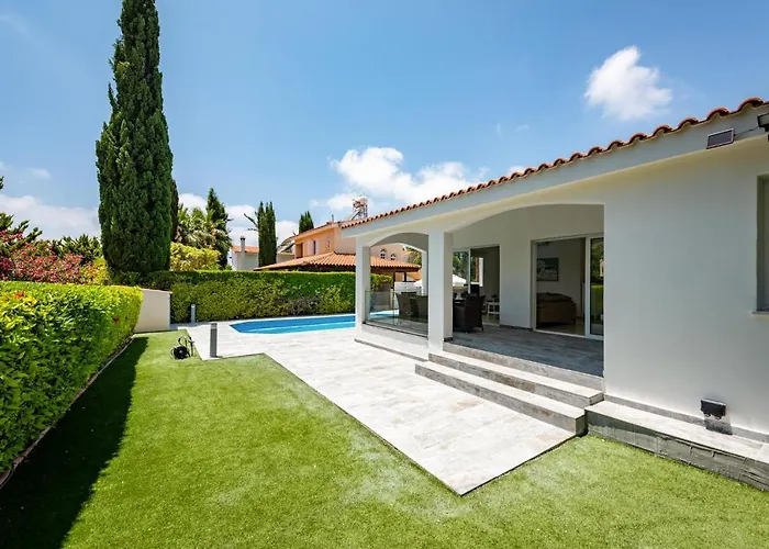 Mikaella By Ezoria Coral Bay