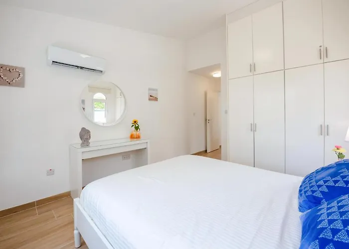 Mikaella By Ezoria * Coral Bay