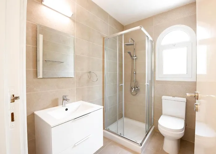 Villa Mikaella By Ezoria Coral Bay