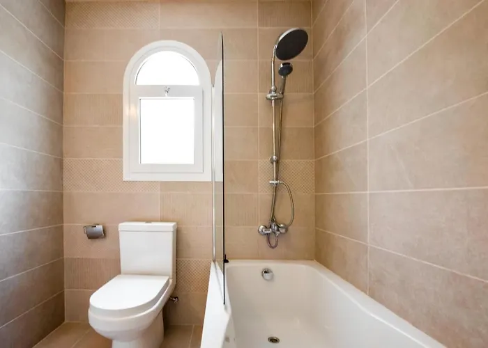 Mikaella By Ezoria Villa Coral Bay