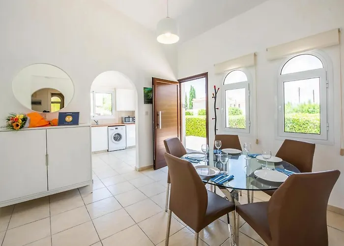 Mikaella By Ezoria Coral Bay