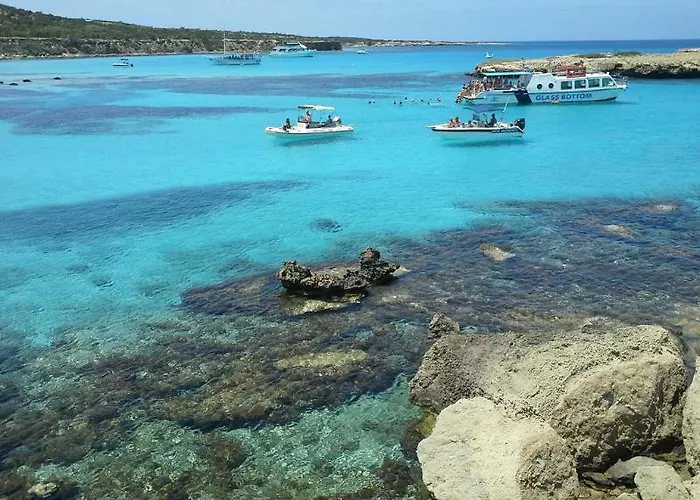 Villa Mikaella By Ezoria *