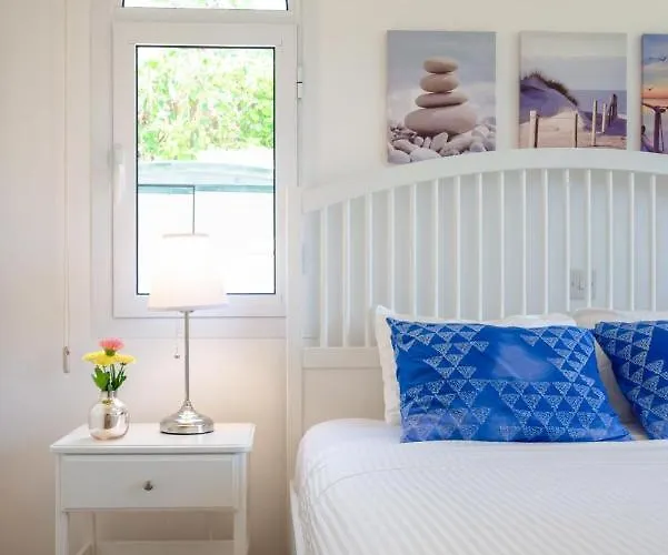 Mikaella By Ezoria וילה